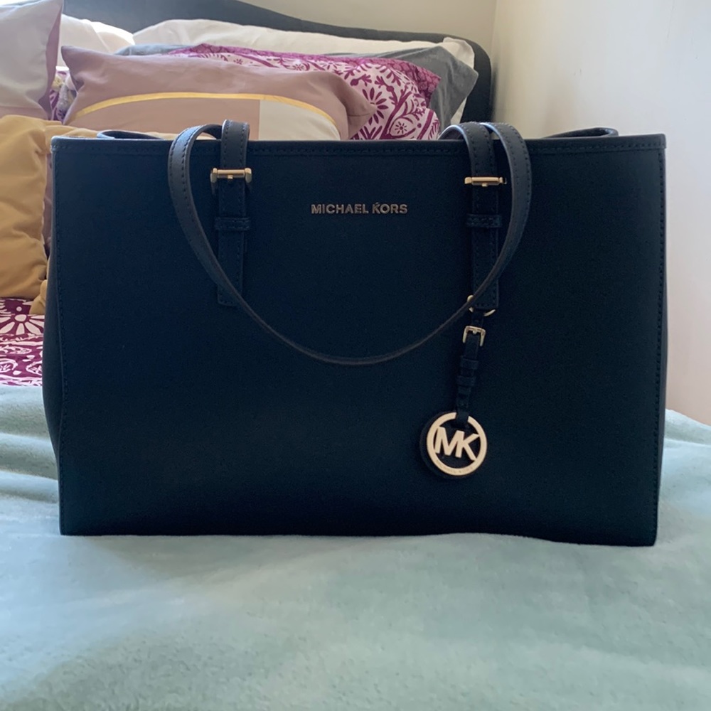 MICHAEL KORS HANDBAG